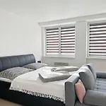 Bakossova S Parkingom Banska Bystrica