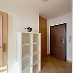Bakossova S Parkingom Apartmán Banska Bystrica